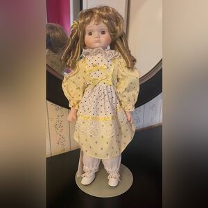 Heritage Mint Porcelain Doll - Amanda